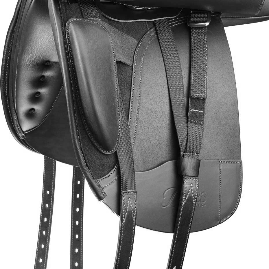 Bates Dressage Saddle - Image 3