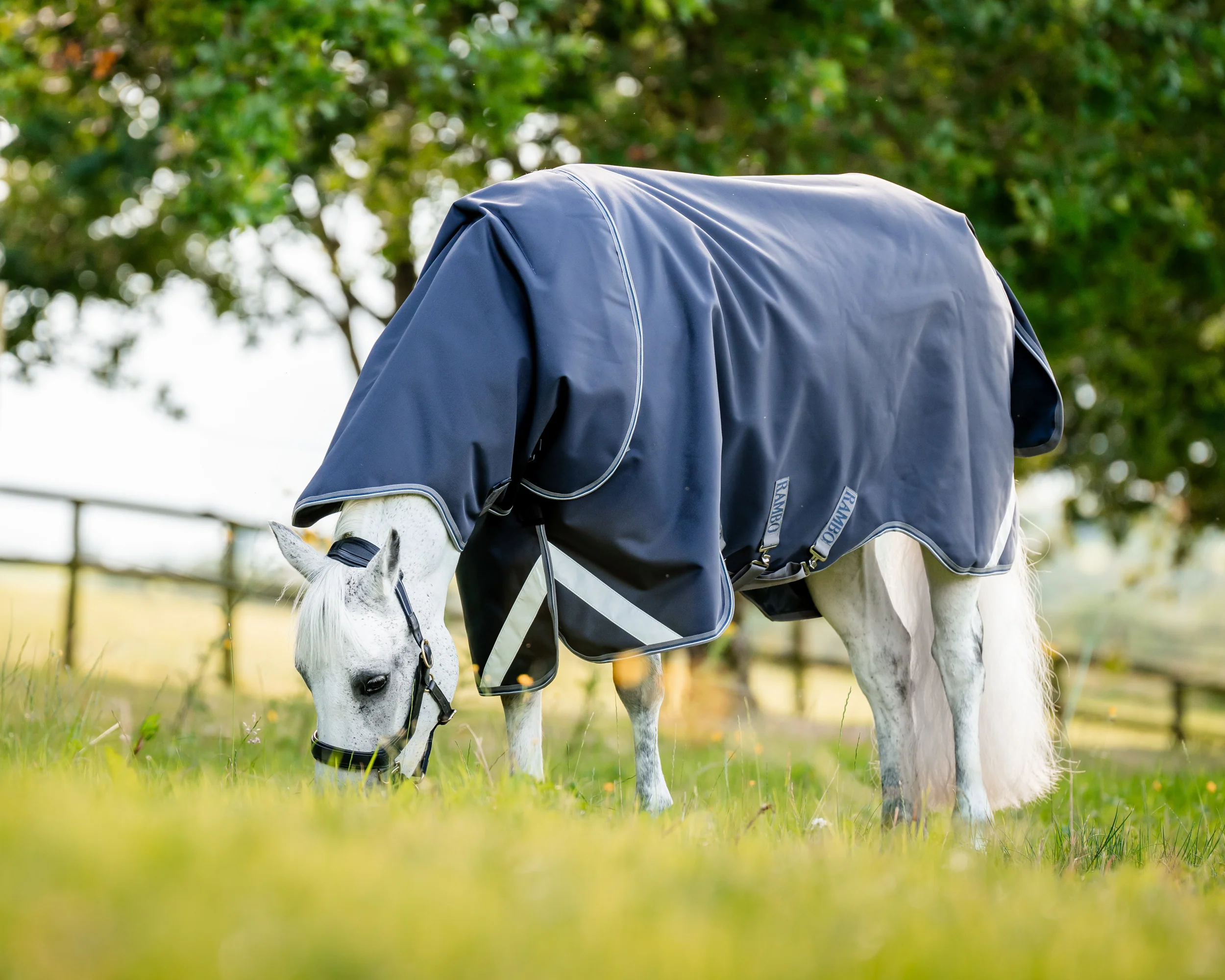 Horseware® Ireland Rambo® 1680 Plus Turnout Sheet - Image 3