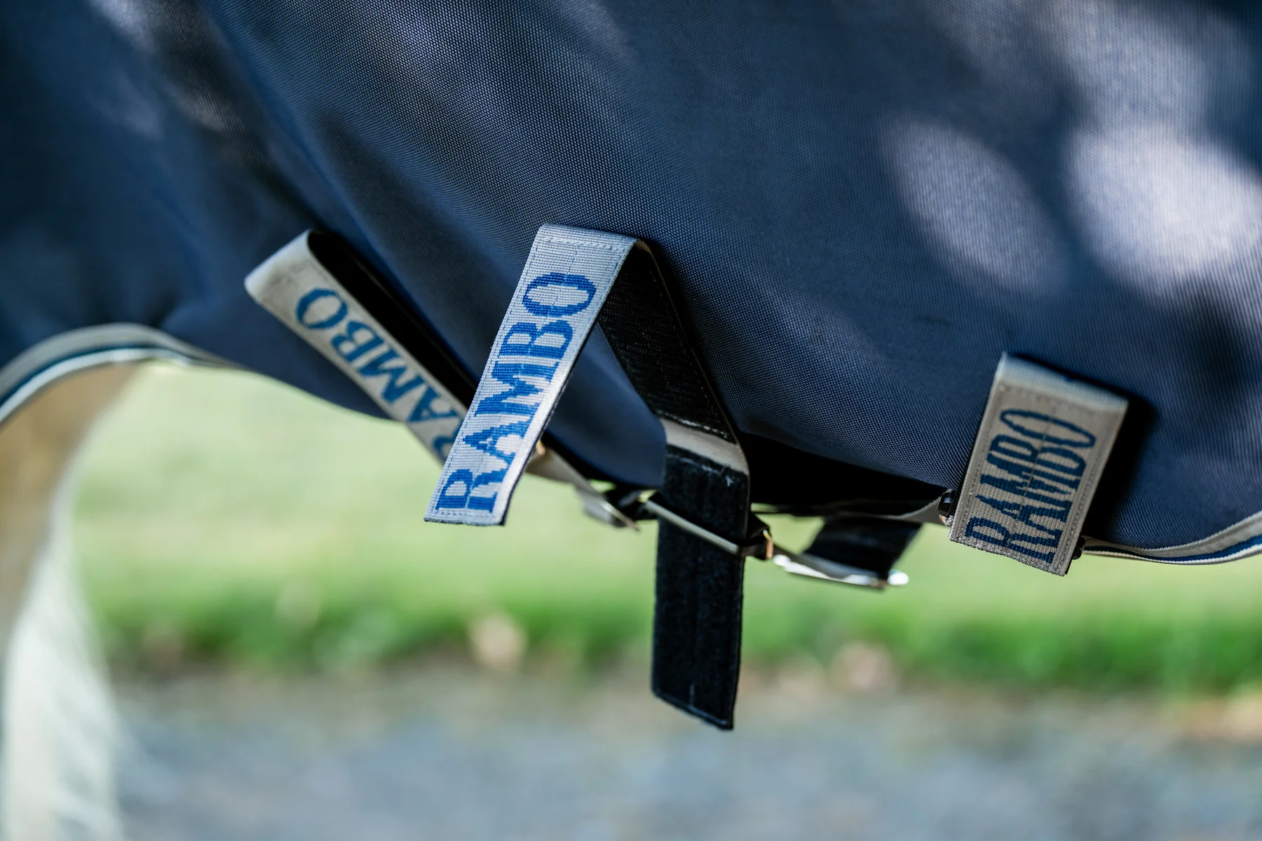 Horseware® Ireland Rambo® 1680 Plus Turnout Sheet - Image 6