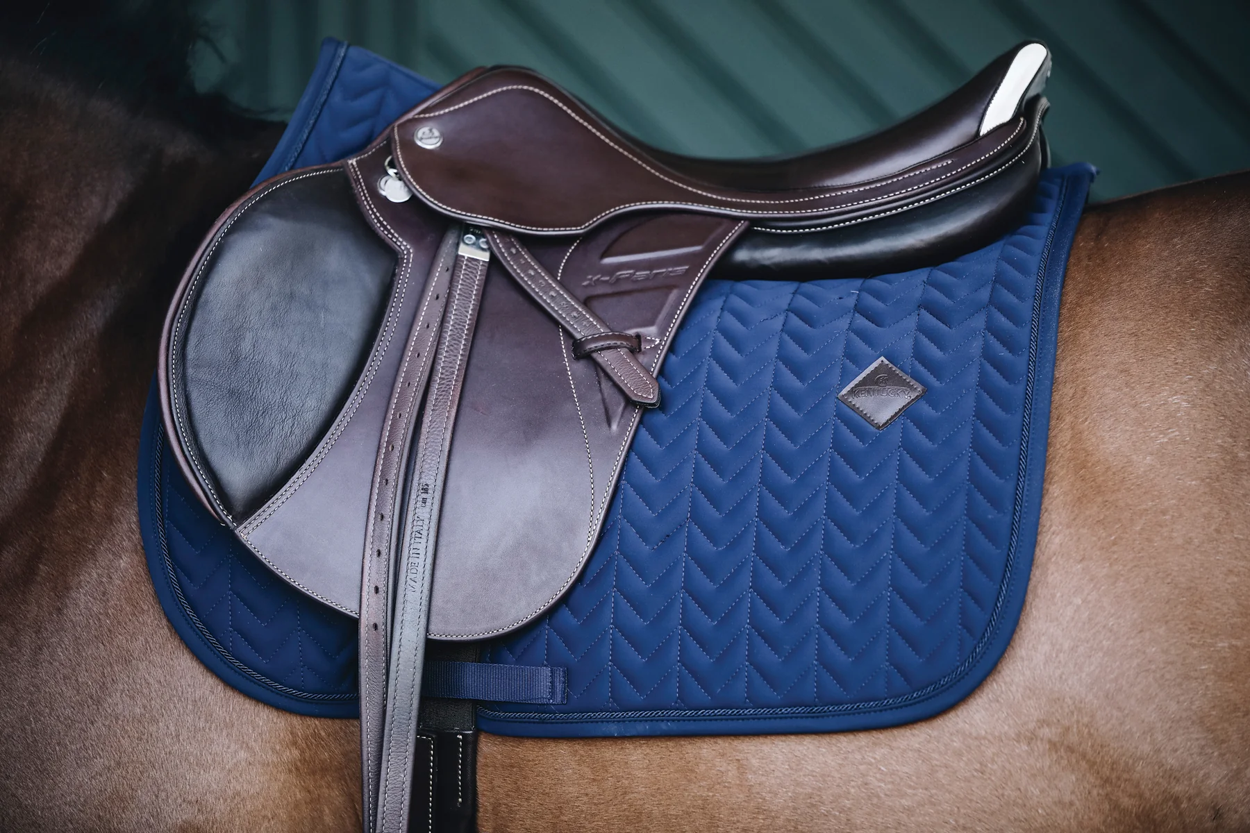 Kentucky Horsewear Fishbone Jump Saddle Pad - Image 2