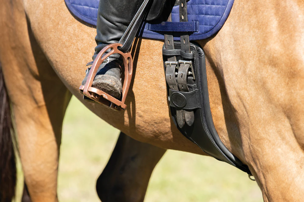 Total Saddle Fit StretchTec Shoulder Relief Dressage Girth™ with Leather Liner - Image 10